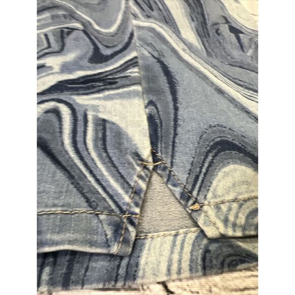 Wild Fable Notch Front Seamed Denim Mini Skirt - Blue Swirl Women’s 2 NWT - Picture 4 of 7